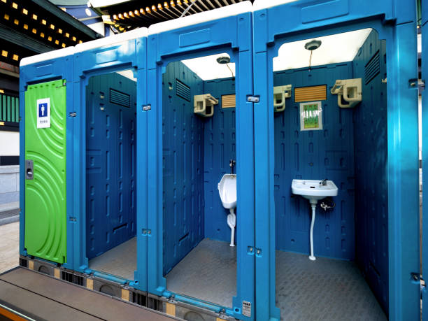 Best Porta potty rental for parties  in Gambier, OH